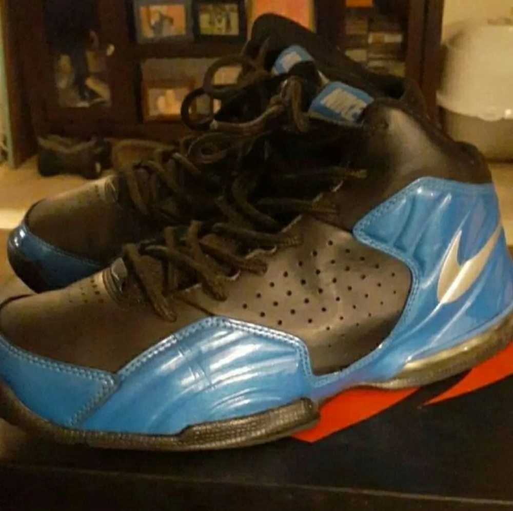 Nike Air Max Foamposite Posterized, Size 8